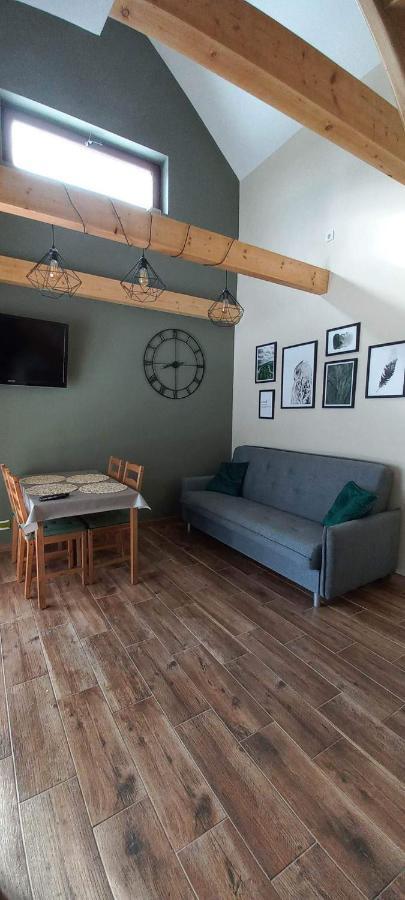 Domek Na Folwarku Tarnawa Dolna  Exteriör bild